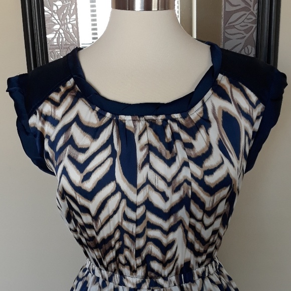 Ya Los Angeles Dress - Picture 2 of 4